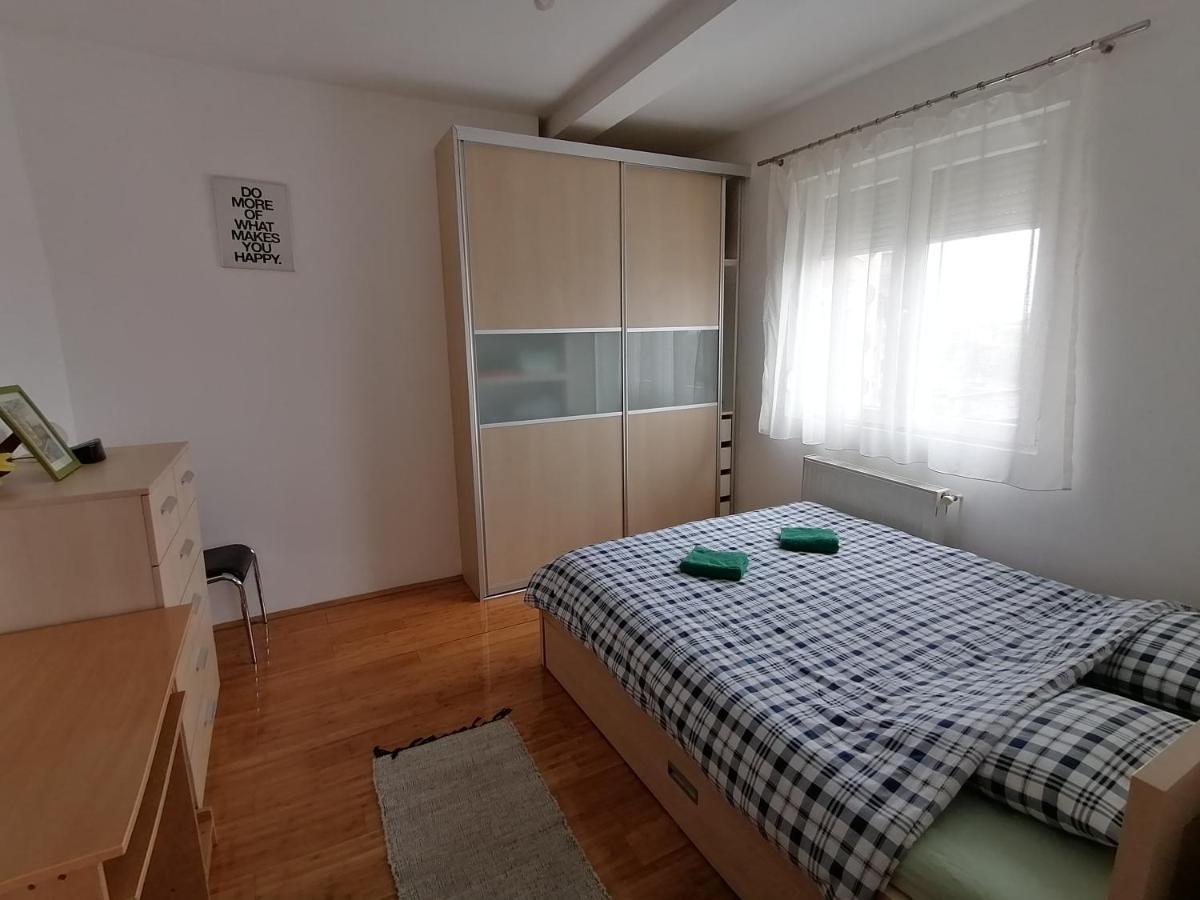 Apartman Breza Kruševac Exterior foto