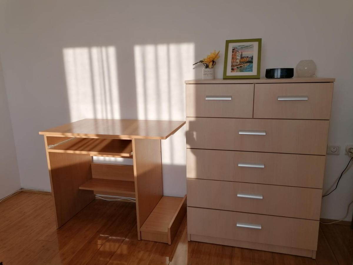 Apartman Breza Kruševac Exterior foto