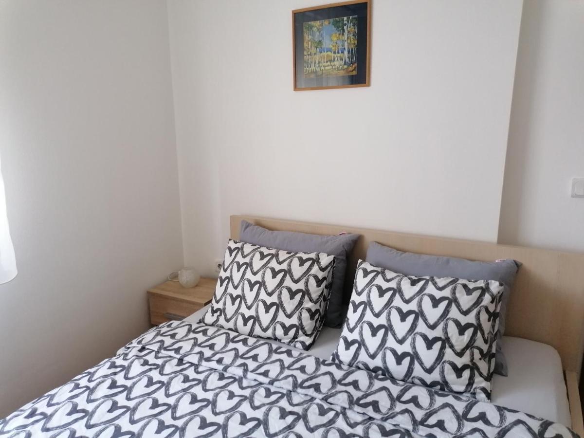 Apartman Breza Kruševac Exterior foto